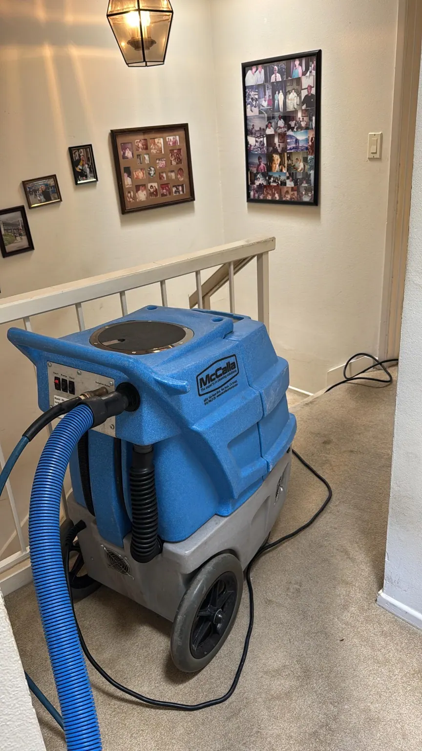 Go4Cleaning portable extraction machine on a job site