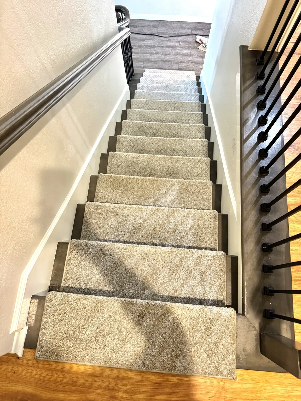 Carpeted staircase after cleaning
